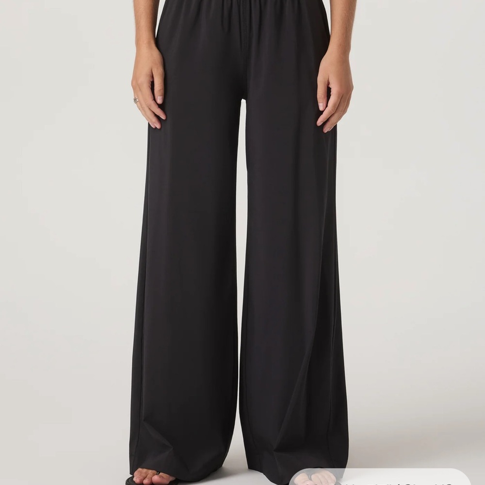 Vuori Black Wide-Leg Pants